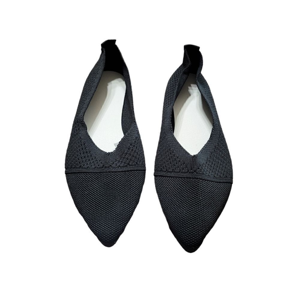 Black knit pointed Toe flats